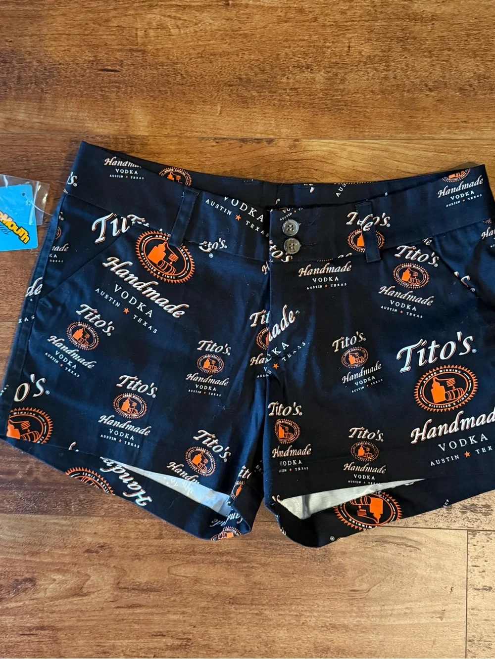 NWT Loudmouth Golf Women's Tito's Handmade Vodka Mini Short Shorts Size 4 Black